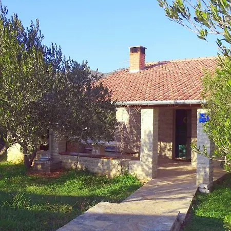 Eco House In Nature Park Vrana Nyaraló Biograd na Moru